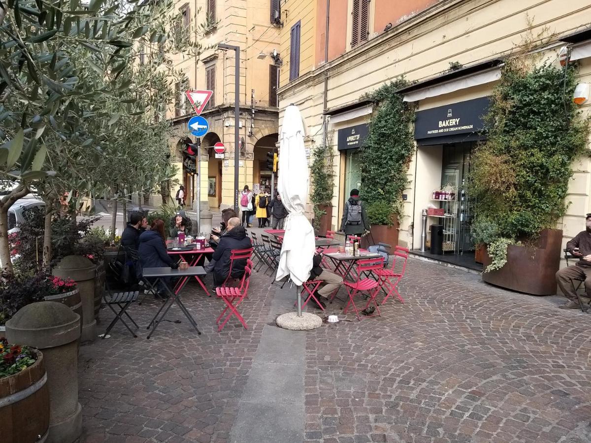 Ferienwohnung Il Nome Della Rosa Bologna Exterior foto